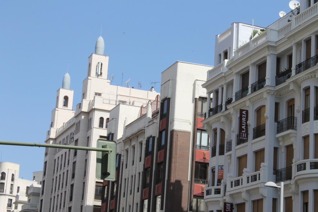 Hostal Lauria Madri Exterior foto
